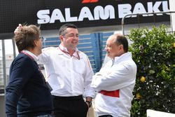 Eric Boullier, McLaren Racing Director and Frederic Vasseur, Sauber, Team Principal