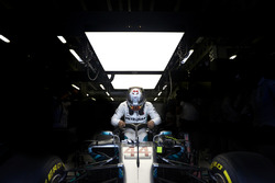 Льюис Хэмилтон, Mercedes AMG F1 W09