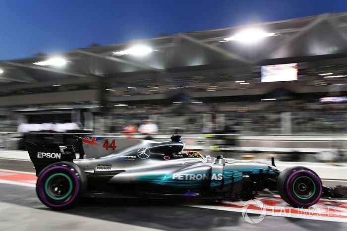 Lewis Hamilton, Mercedes-Benz F1 W08