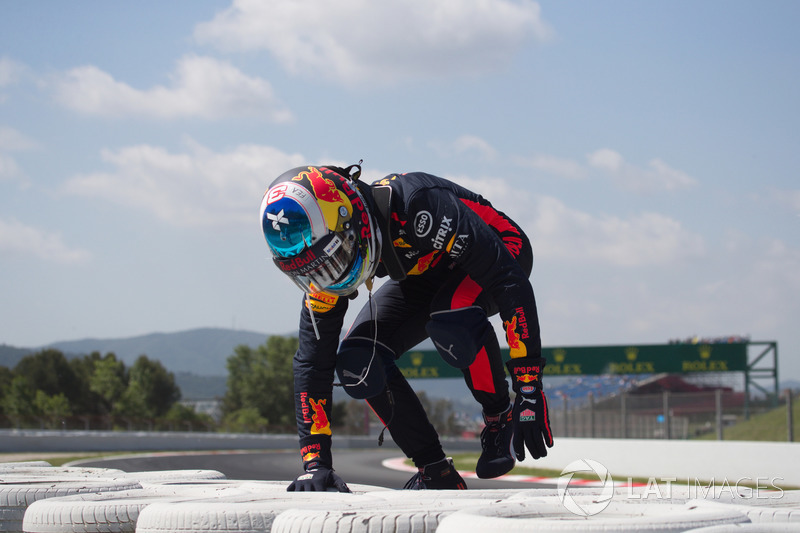 После аварии: Даниэль Риккардо, Red Bull Racing