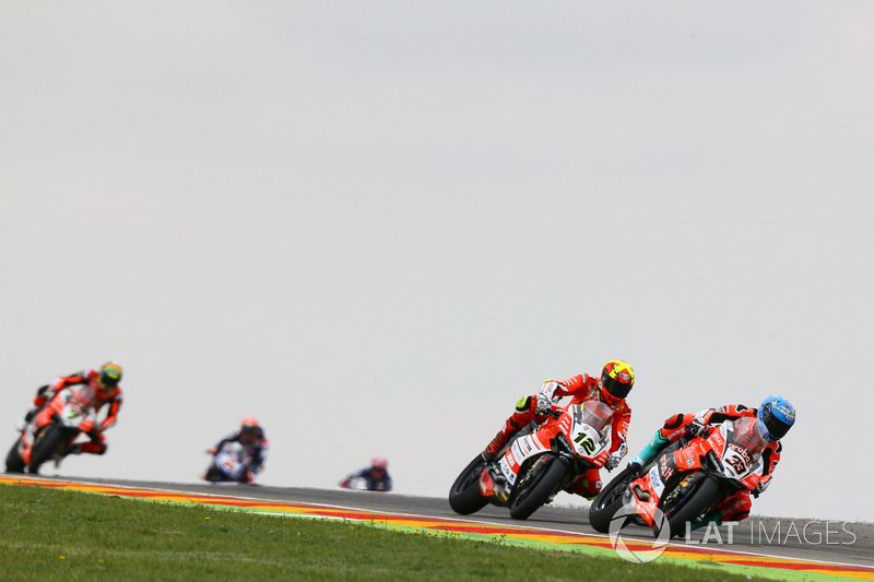 Марко Меландрі, Aruba.it Racing-Ducati SBK Team, Хав’єр Форес, Barni Racing Team