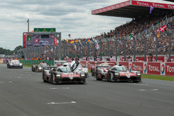 #8 Toyota Gazoo Racing Toyota TS050: Sébastien Buemi, Kazuki Nakajima, Fernando Alonso wint