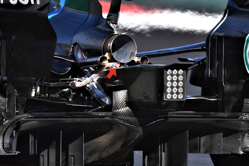 Mercedes F1 W09, вид сзади