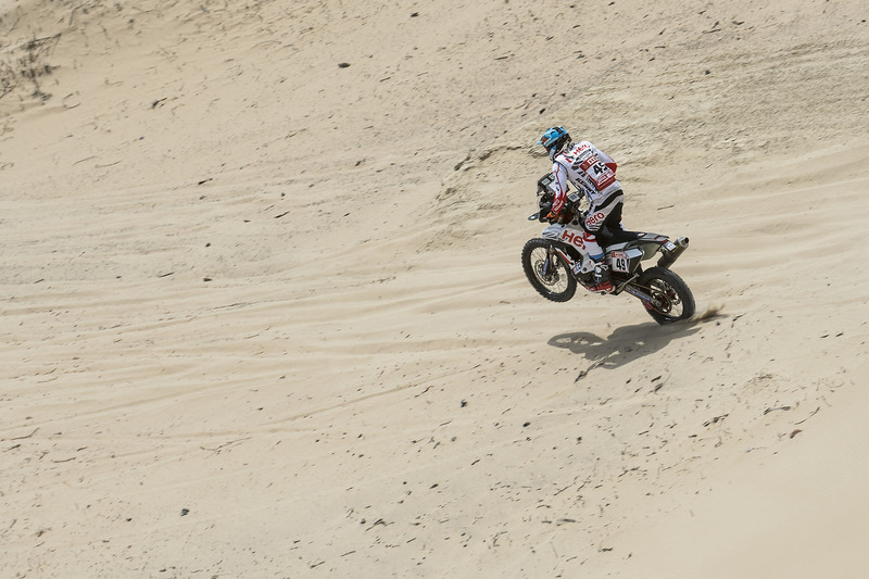 #49 Hero Motorsports Team Rally: Santosh Chunchunguppe Shivashankar