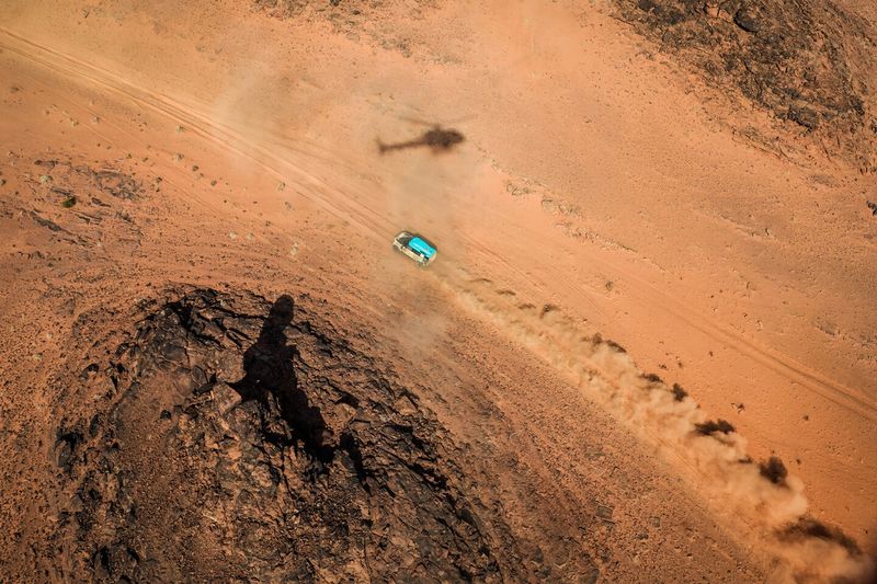 #500 Defender Rally, Defender D7X-R: Stéphane Peterhansel, Michael Metge 