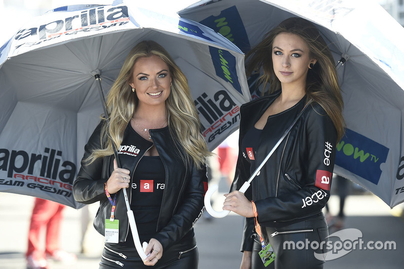 Azafatas de Aprilia