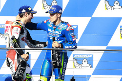 Podium : le vainqueur Cal Crutchlow, Team LCR Honda, et le troisième Maverick Viñales, Team Suzuki Ecstar MotoGP
