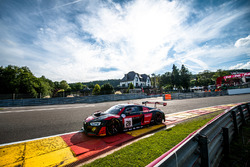 #28 Belgian Audi Club Team WRT, Audi R8 LMS: Nico Müller, René Rast, Laurens Vanthoor