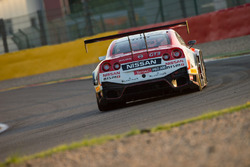 #22 Nissan GT Academy Team RJN, Nissan GT-R Nismo GT3: Matthew Simmons, Romain Sarazin, Sean Walkinshaw, Riccardo Sanchez