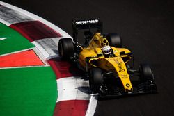 Kevin Magnussen, Renault Sport F1 Team RS16