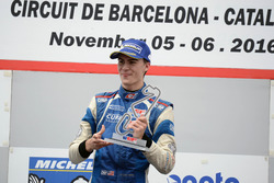 Podium: Race winner Colton Herta, Carlin Motorsport