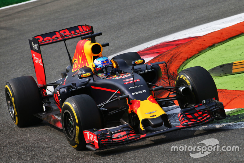 Daniel Ricciardo, Red Bull Racing RB12