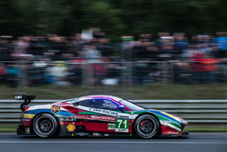 #71 AF Corse Ferrari 488 GTE: Davide Rigon, Sam Bird, Andrea Bertolini