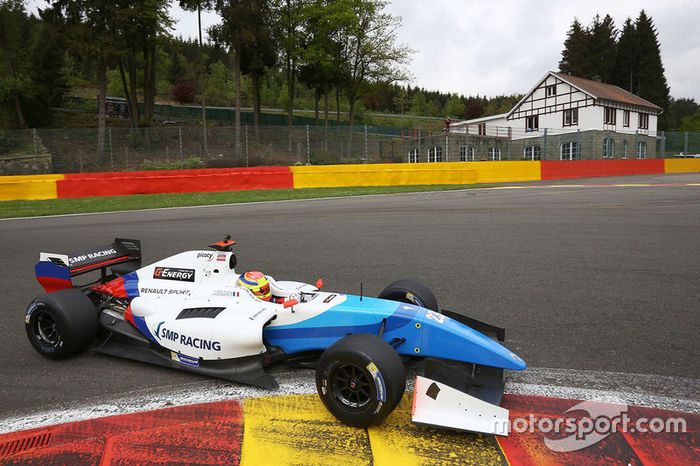 Matthieu Vaxivière, SMP Racing