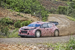 Kris Meeke prueba el Citroën C3 WRC 2017