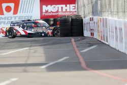 #0 Panoz DeltaWing Racing DWC13: Katherine Legge, Andy Meyrick in trouble