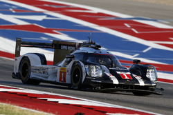 #1 Porsche Team Porsche 919 Hybrid: Timo Bernhard, Mark Webber, Brendon Hartley