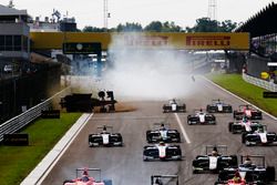 Akash Nandy, Jenzer Motorsport part en tonneaux