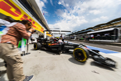 Jenson Button, McLaren MP4-31