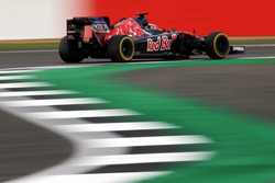 Daniil Kvyat, Scuderia Toro Rosso STR11