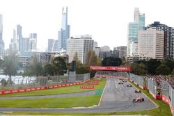 Sebastian Vettel, Ferrari SF16-H líder al inicio de la carrera