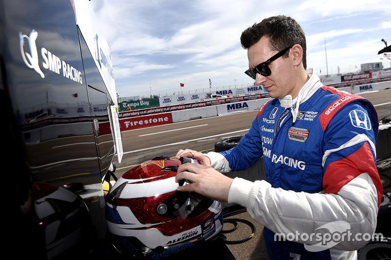 Первый россиянин в IndyCar Михаил Алешин