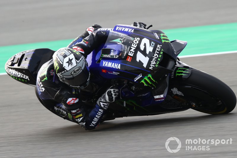 No dia 12 de março, Viñales sofreu um acidente de motocross e foi parar no hospital, onde ficou em observação.