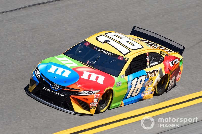 #18: Kyle Busch, Joe Gibbs Racing, Toyota Camry
