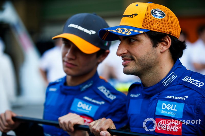 Carlos Sainz Jr., McLaren, Lando Norris, McLaren