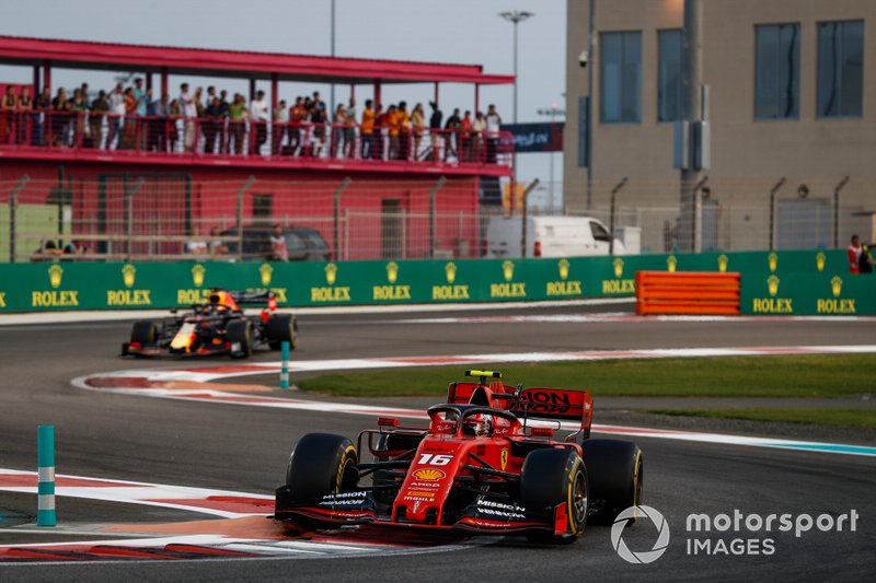 Charles Leclerc, Ferrari SF90, Max Verstappen, Red Bull Racing RB15