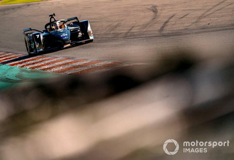 Nico Müller, GEOX Dragon, Penske EV-4