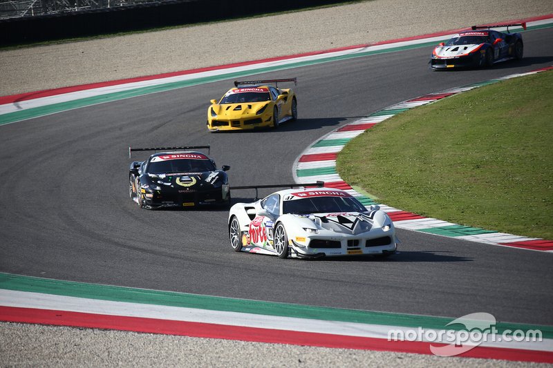 #47 Ferrari 488 Challenge, Ferrari Budapest: Adam Carroll