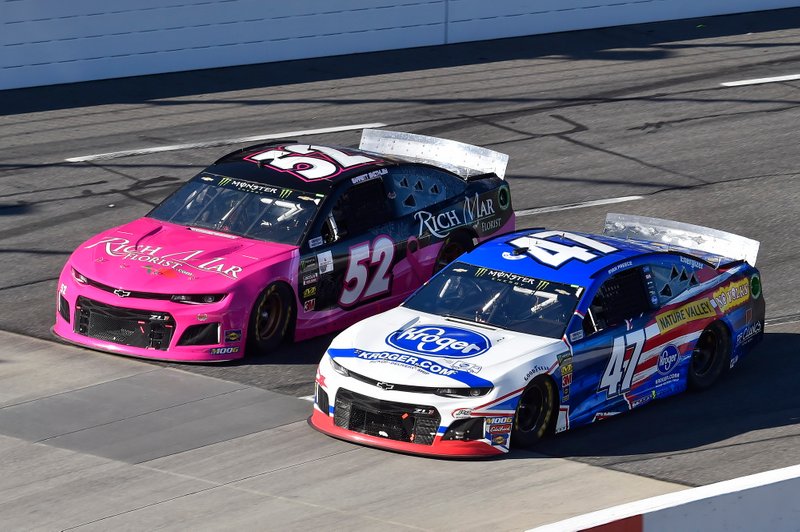 Ryan Preece, JTG Daugherty Racing, Chevrolet Camaro Kroger, Garrett Smithley, Rick Ware Racing, Chevrolet Camaro RICH MAR FLORIST