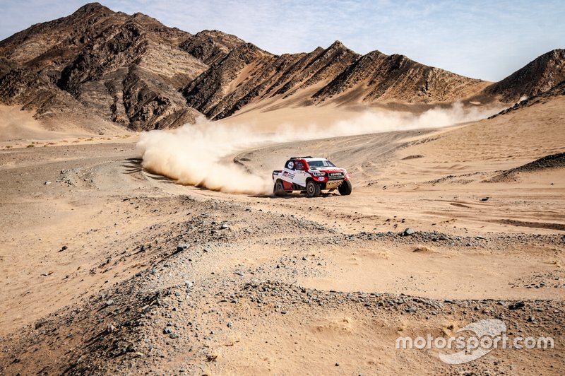 #205 Toyota Gazoo Racing Toyota Hilux: Fernando Alonso, Marc Coma
