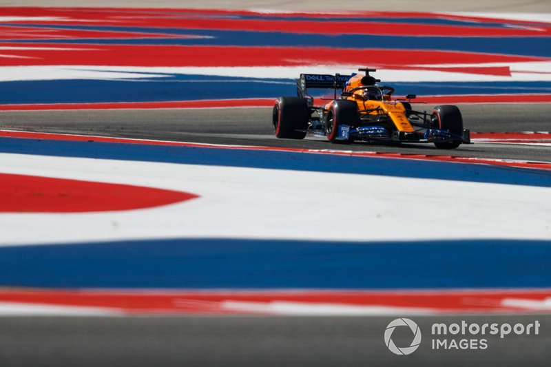 7: Carlos Sainz Jr., McLaren MCL34, 1'32.847