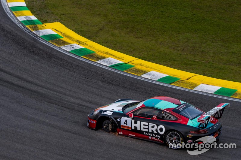 A saga dos irmãos Vitor e Felipe Baptista na corrida final da Porsche em Interlagos