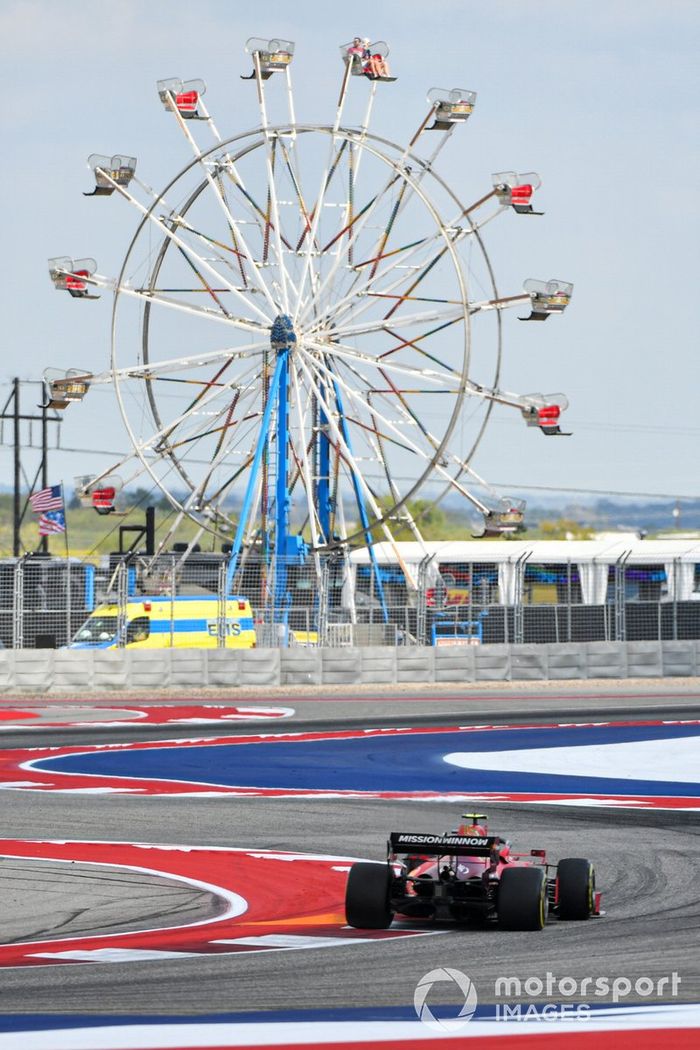 Carlos Sainz Jr., Ferrari SF21