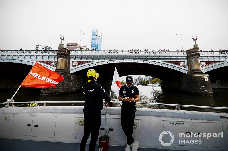 Daniel Ricciardo, Renault and Lewis Hamilton, Mercedes AMG F1 on the way to the Federation Square event