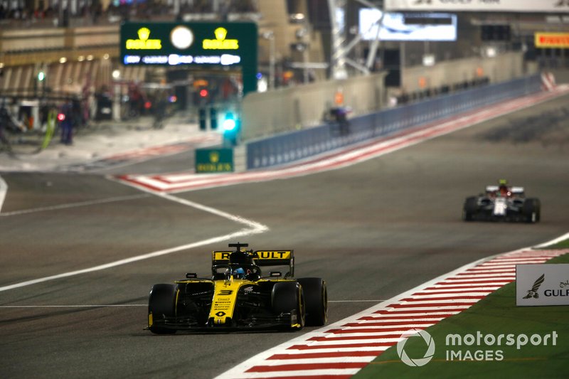 Daniel Ricciardo, Renault R.S.19