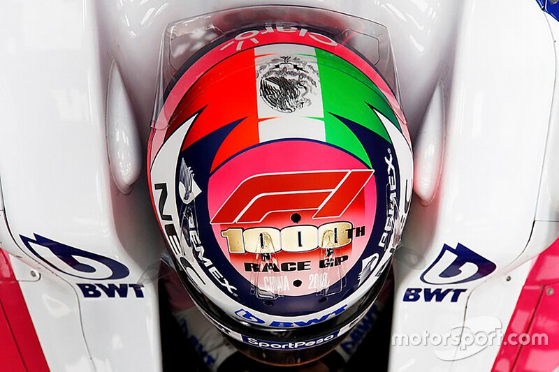 Casco de Sergio Pérez, Racing Point, para el GP de China