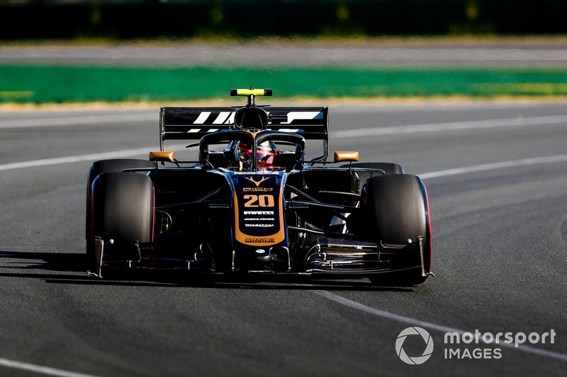 Кевин Магнуссен, Haas F1 Team VF-19