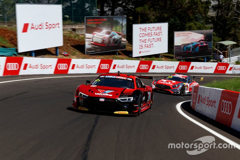 #2 Audi Sport Team Audi R8 LMS: Christopher Mies, Christopher Haase, Markus Winkelhock