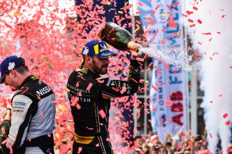 Podyum: Yarış galibi Jean-Eric Vergne, DS TECHEETAH, 2. Oliver Rowland, Nissan e.Dams, 3. Antonio Felix da Costa, BMW I Andretti Motorsports