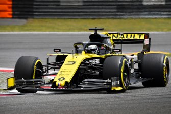 Daniel Ricciardo, Renault F1 Team R.S.19