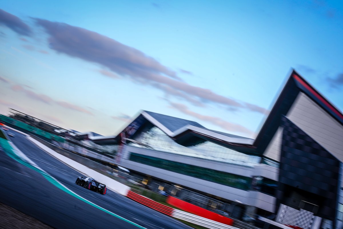 Motorsport Network acquires Track Day Specialists