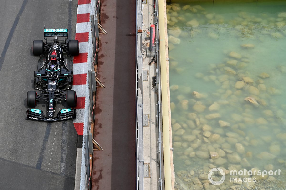 Lewis Hamilton, Mercedes W12