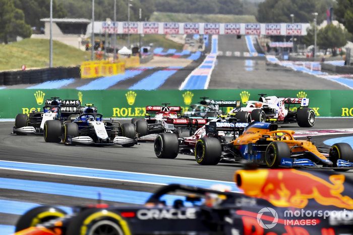 Max Verstappen, Red Bull Racing RB16B , Lando Norris, McLaren MCL35M, Antonio Giovinazzi, Alfa Romeo Racing C41, Nicholas Latifi, Williams FW43B