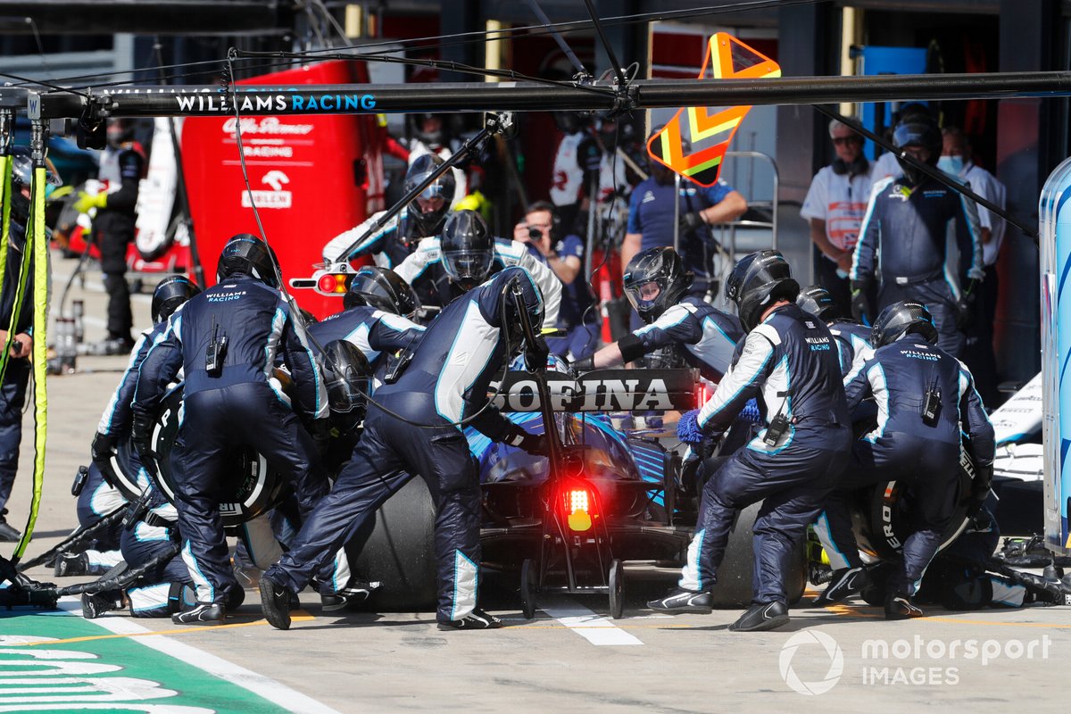 Nicholas Latifi, Williams FW43B, ai box