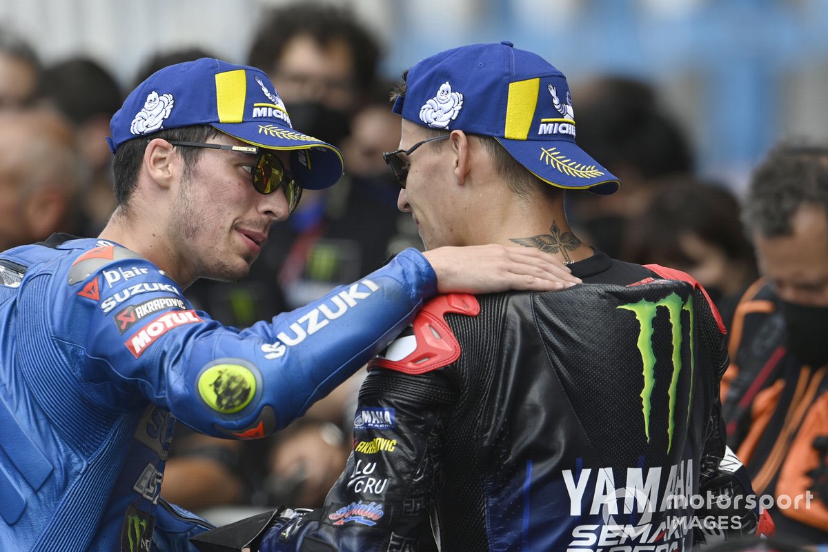 Ganador Fabio Quartararo, Yamaha Factory Racing, tercer lugar Joan Mir, Team Suzuki MotoGP