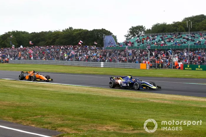 Louis Deletraz, Carlin and Jack Aitken, Campos Racing 